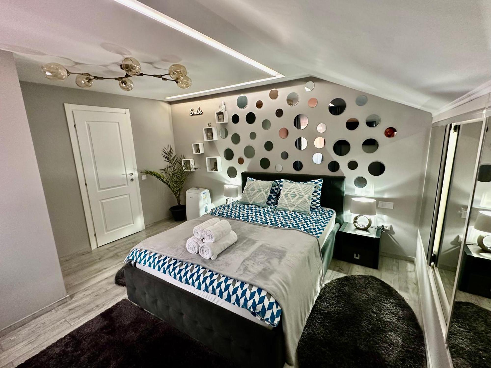Deyinn Guest House Centrum Turda Exterior photo